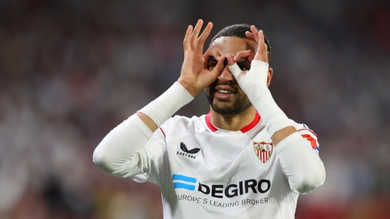 Fenerbahçe, Youssef En-Nesyri transferini resmen açıkladı! Bugün İstanbul'da, işte ilk görüntü...