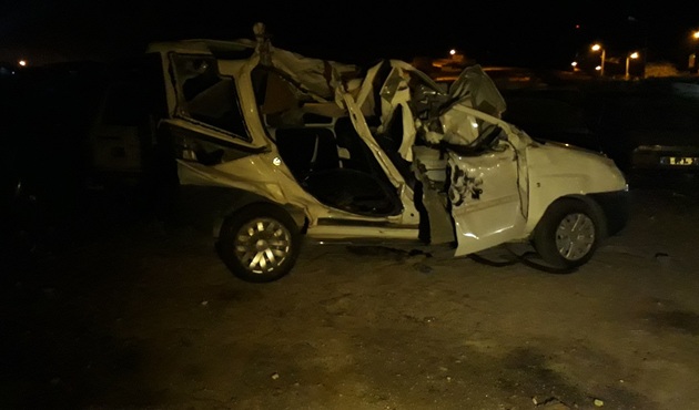 Düğün dönüşü korkunç kaza! Bir aile yok oldu...
