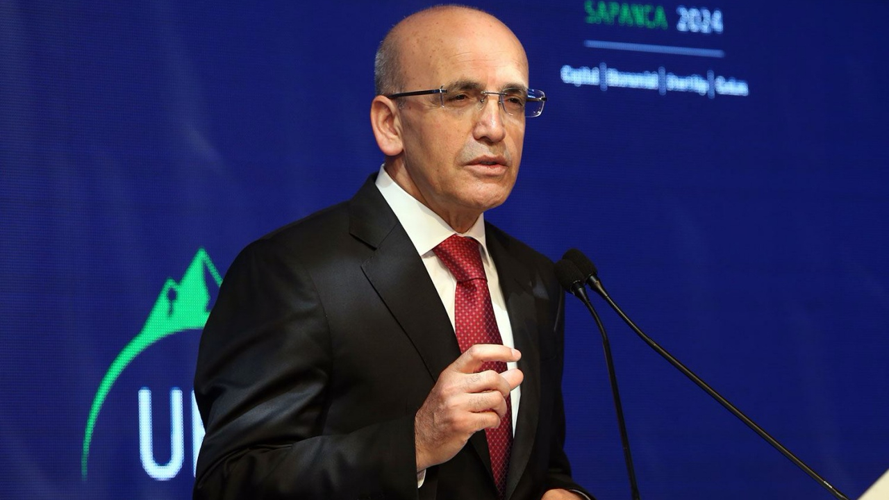Bakan Şimşek: Enflasyon beklentileri kesintisiz geriledi