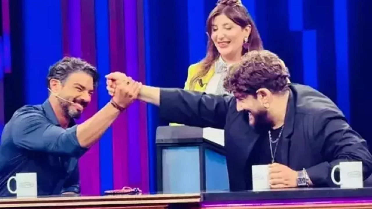 Password'ün konuğu olan Şükrü Özyıldız yakışıklılığı ile övgü aldı! "Benden sonra Türkiye'nin en yakışıklı adamı"