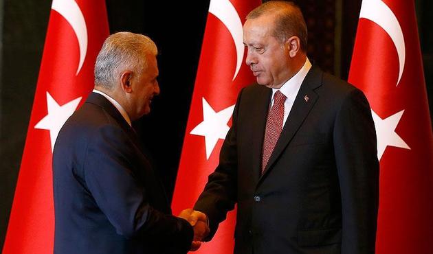 Erdoğan ile Yıldırım'ın 2,5 saat süren görüşmesi sona erdi!