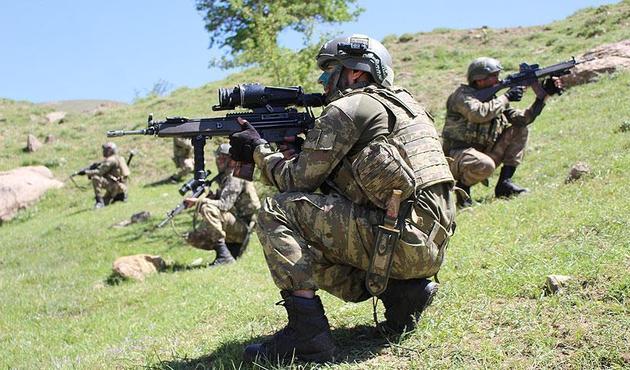 Silopi'de 2 terörist öldürüldü, Tunceli'de çok sayıda mağara bulundu...