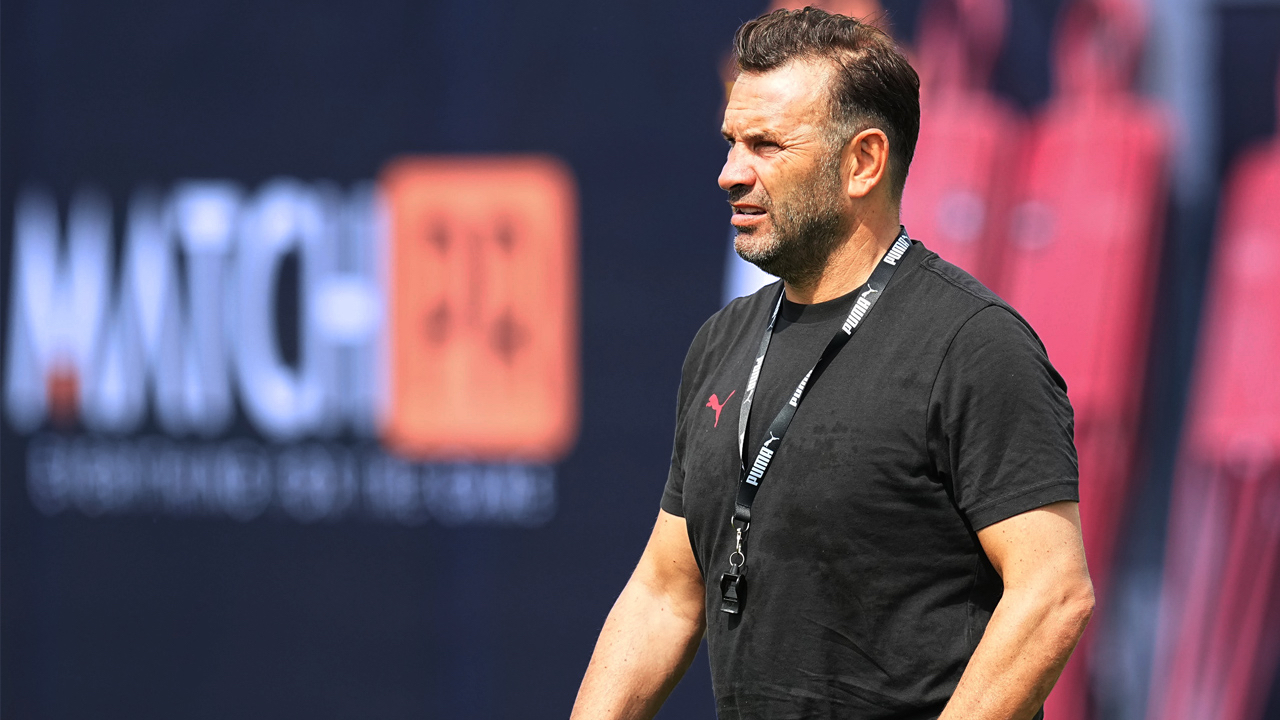 Okan Buruk İtalyan basınına konuştu! Serie A takımlarına Barış Alper Yılmaz'ı önerdi