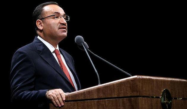 Başbakan Yardımcısı Bozdağ'dan, Ali Erbaş'a kutlama...