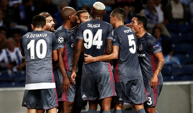 Beşiktaş yönetiminden futbolculara büyük müjde!