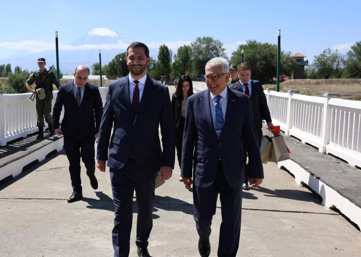 Türkiye- Ermenistan sınırında kritik görüşme