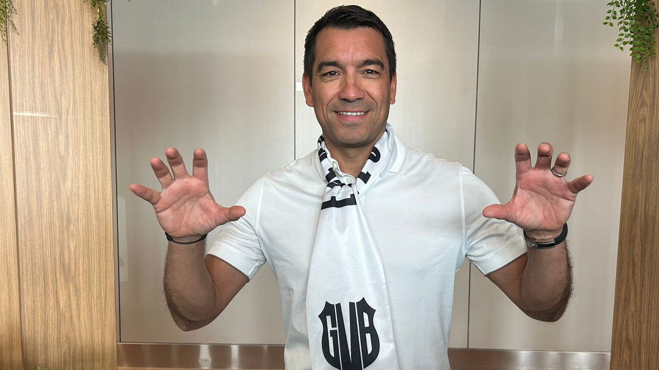 Giovanni van Bronckhorst as takım için kararını verdi! İşte Beşiktaş'ın yeni sezondaki kadrosu
