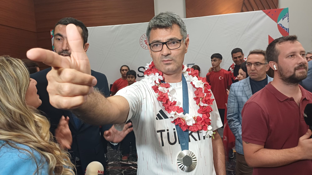 Milli Atıcı Yusuf Dikeç İstanbul'da! İşte ilk açıklaması...