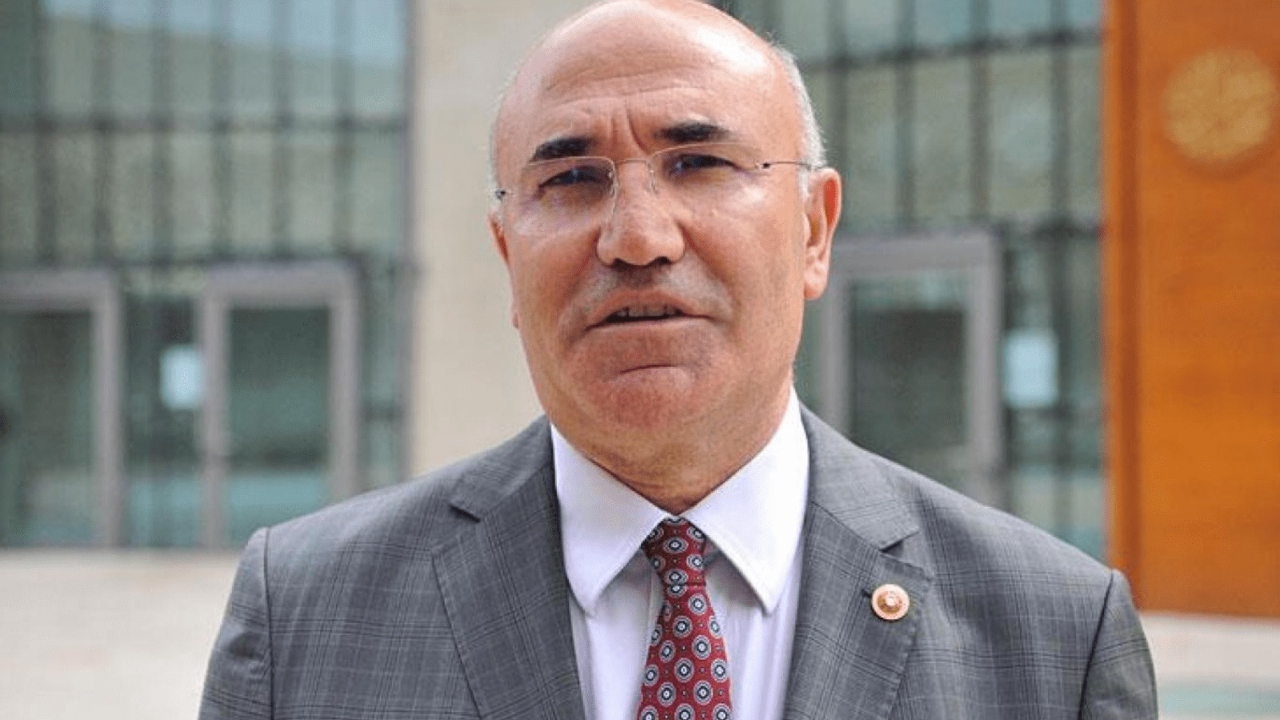 Mahmut Tanal başvurdu! CHP'den Instagram davası!