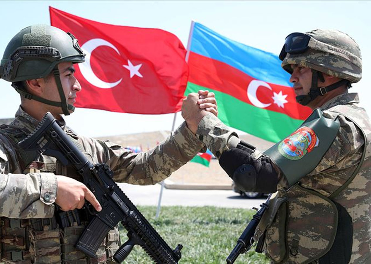 Türkiye Azerbaycan kardeşliğini iftirayla bozmak isteyenler var!