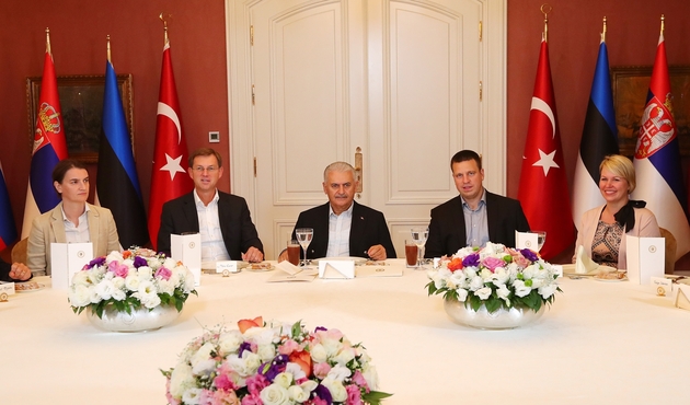 Başbakan Binali Yıldırım, mevkidaşlarını ağırladı...