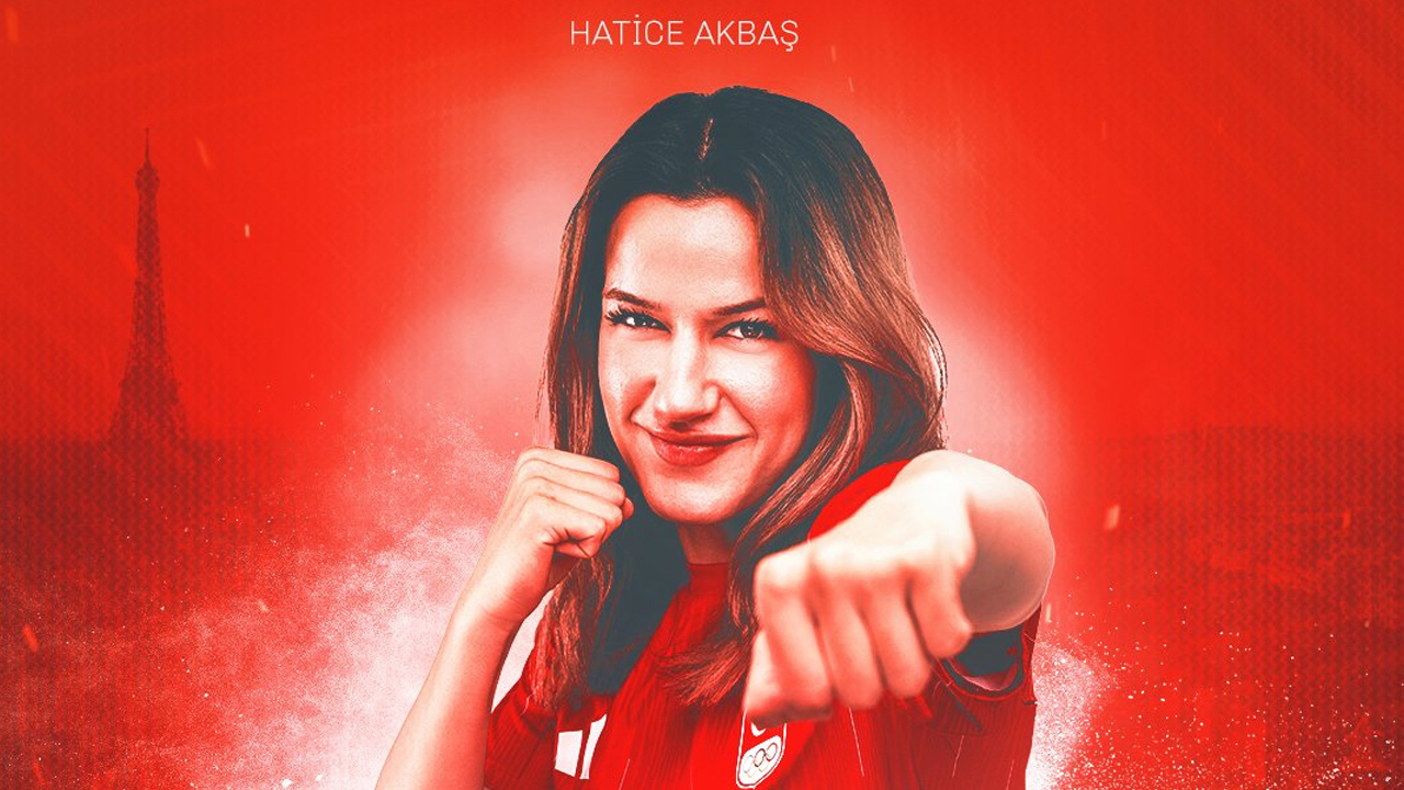 Milli boksörümüz Hatice Akbaş Paris 2024 Olimpiyat Oyunları'nda finale yükseldi
