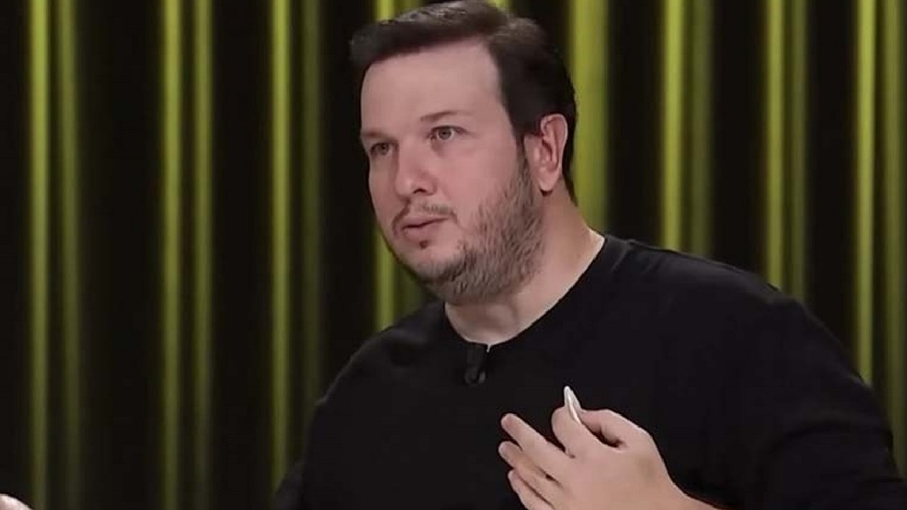 Şahan Gökbakar Instagram'a tepki gösteren Özgür Özel'i eleştirdi!