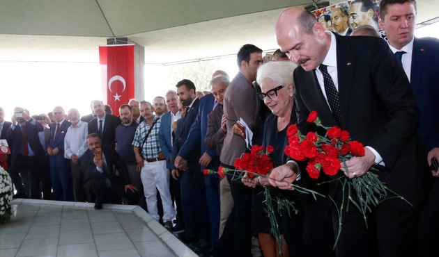 Ümran Menderes: Yine aynı planı uygulamaya başladılar, dik duran bir lider oyunlarını bozdu!