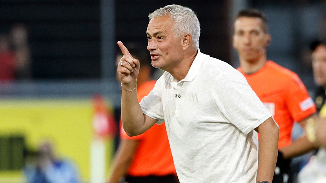 Jose Mourinho'dan Adana Demirspor maçı için sürpriz 11! Kadroyu değiştiriyor