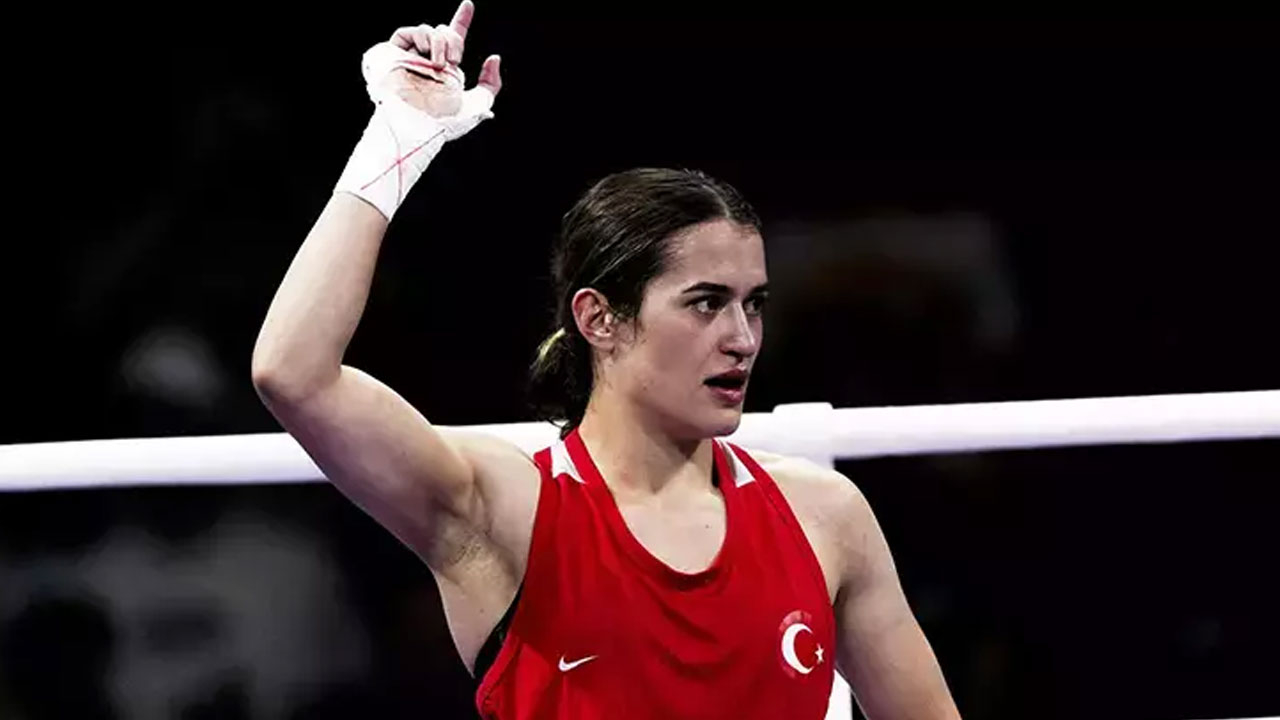 Paris 2024'te Milli Boksör Esra Yıldız Kahraman'dan bronz madalya