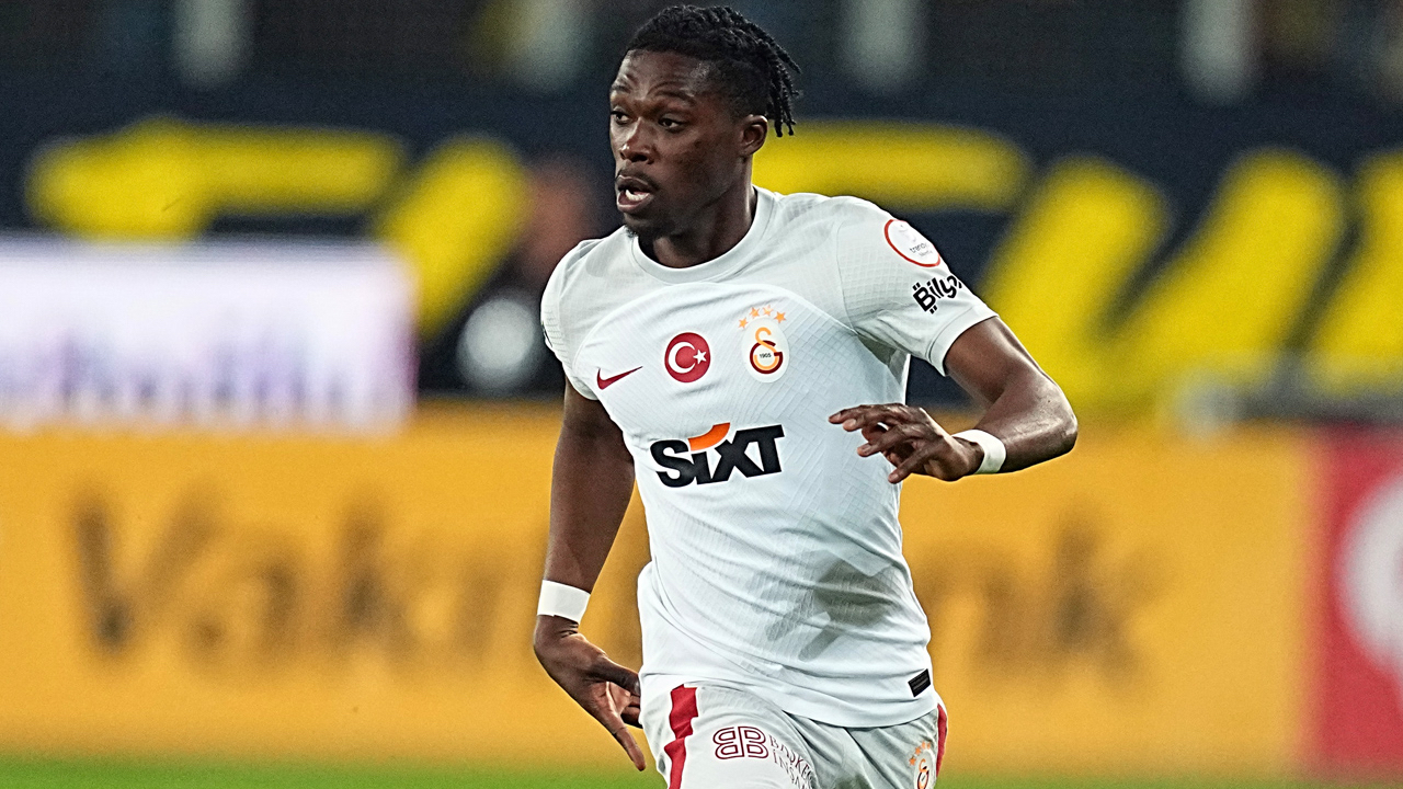 Hannover'den Galatasaray'a transfer tepkisi: 'Transfer yapacağınıza önce Derrick Köhn'ün ödemesini yapın'