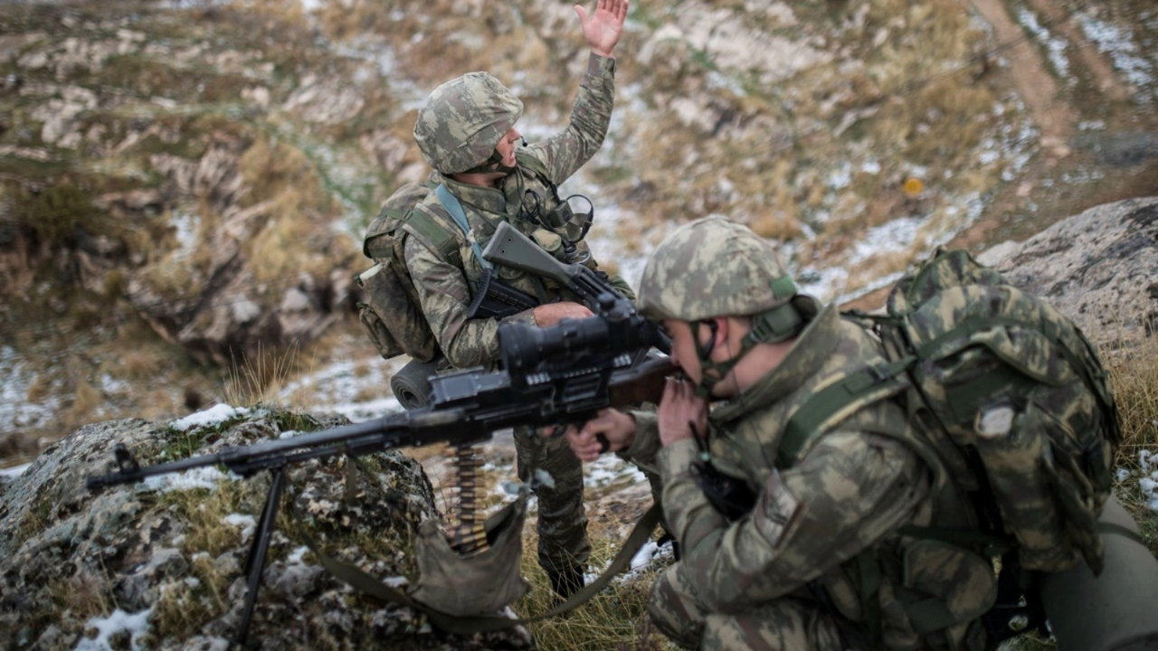PKK'ya ağır darbe: Pençe-Kilit Operasyonu bölgesinde 12 terörist öldürüldü!