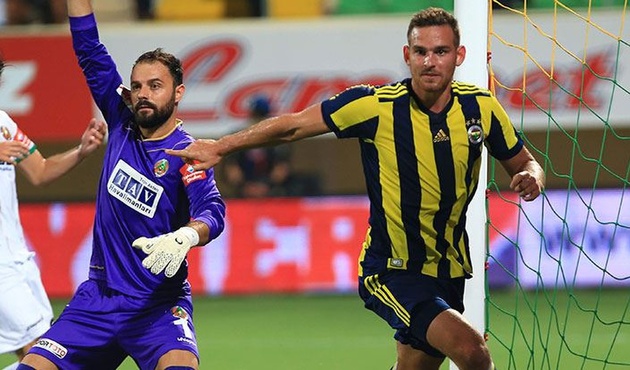 Fenerbahçeliler forvet gördü!