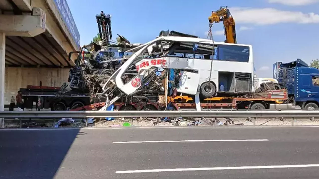 Ankara'da korkunç kaza! 9 kişi hayatını kaybetmiş 30 kişi yaralanmıştı! Sağlık Bakanlığı'ndan açıklama geldi!