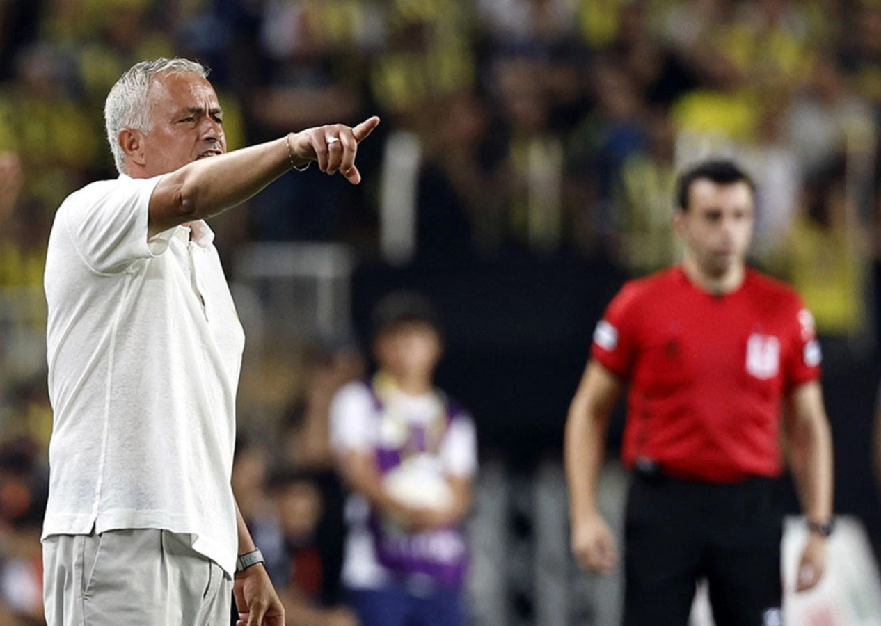 Jose Mourinho'dan dikkat çeken açıklamalar: Türk futbolu için çalışıyorum!