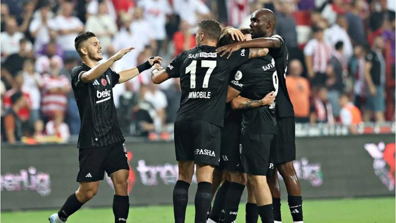 Beşiktaş ilk yarı fişi çekti, Süper Lig'de zirveyi ele geçirdi! Samsunspor 0 - 2 Beşiktaş | Maçın özeti