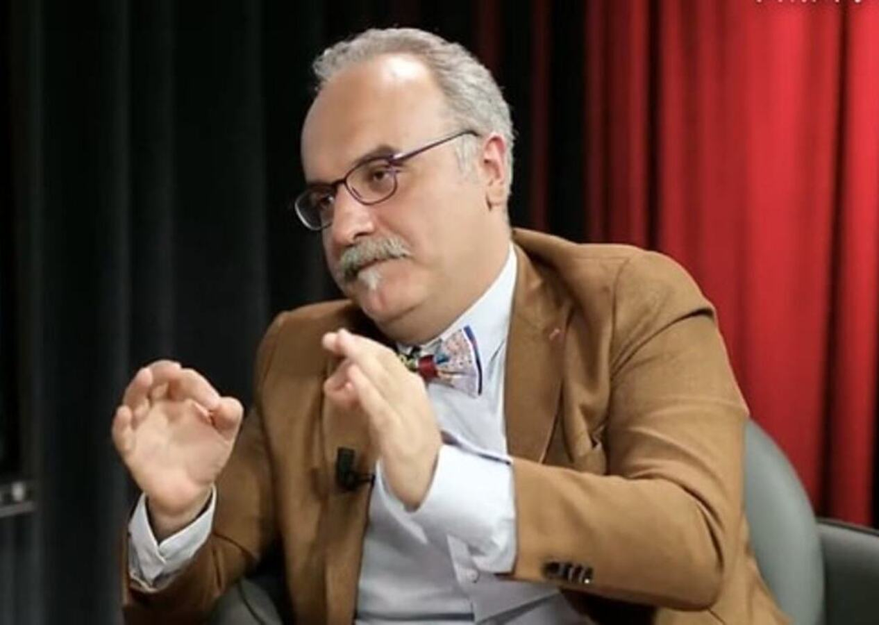 Prof. Dr. Emrah Safa Gürkan haddini aştı: Türkiye’de sorun köylülerdir!