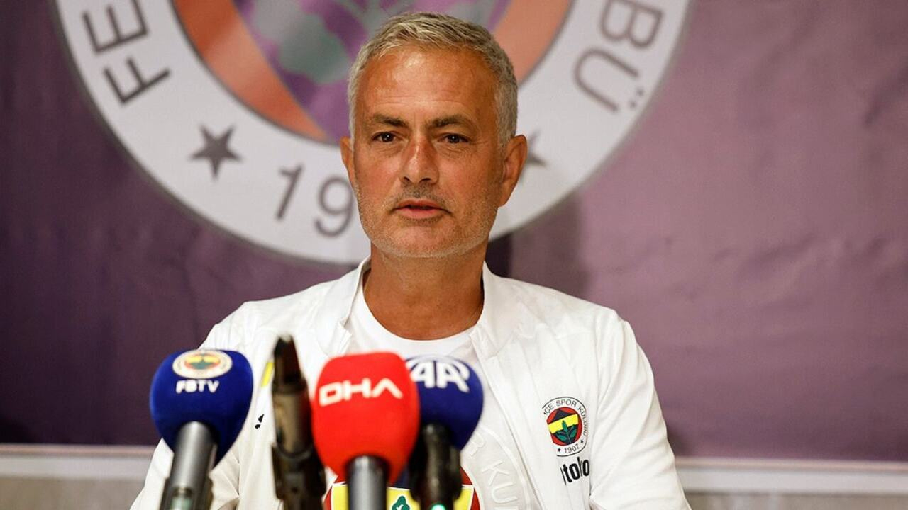 Lille maçı öncesi Jose Mourinho'dan, Okan Buruk'a olay gönderme! Bu sözler çok konuşulur...