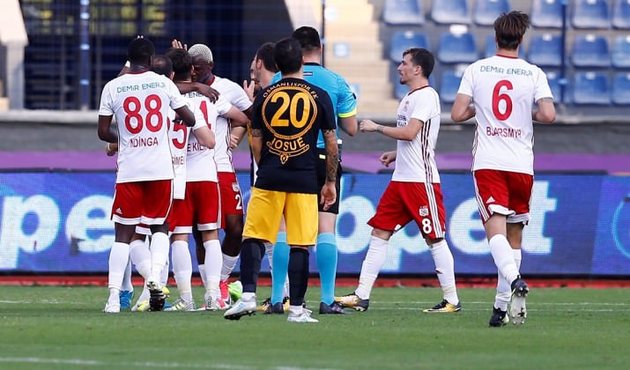 Osmanlıspor - Sivasspor maçında tam 6 gol!