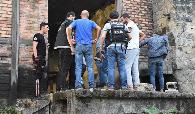 Türkiye genelinde 'Narko-metruk' operasyonu, gözaltılar var...