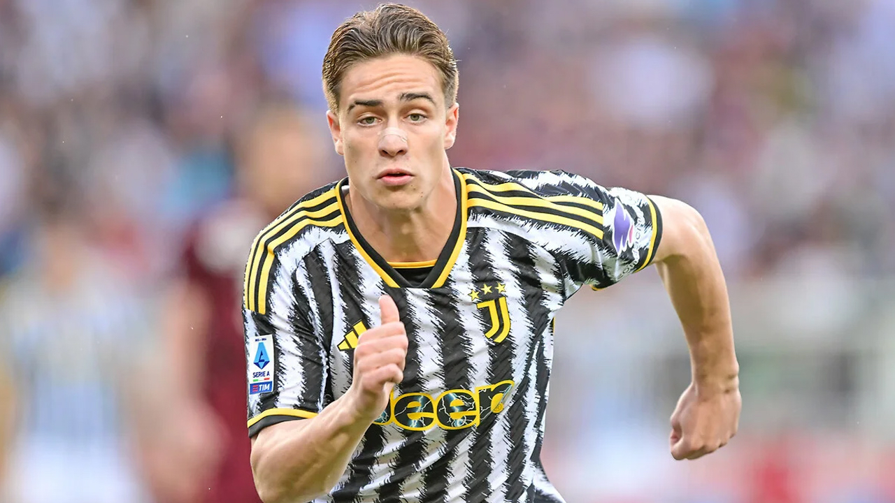 Avrupa devinde 10 numara artık onun! Juventus efsane formasını Kenan Yıldız'a verme kararı aldı