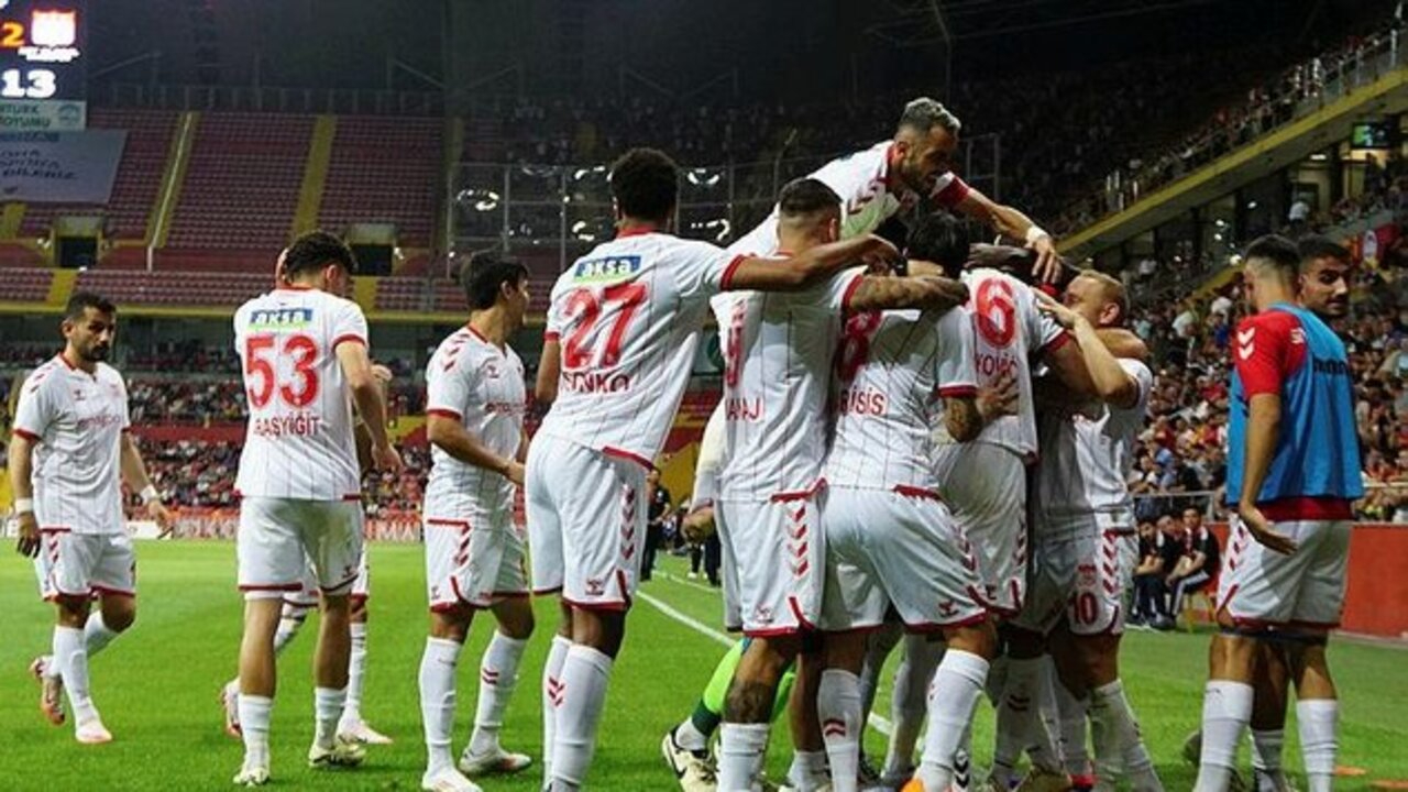 Kayseri Radakovic'i durduramadı, Sivas 3 puanı hanesine yazdırdı! Kayserispor 1 - 2 Sivasspor | Maçın özeti