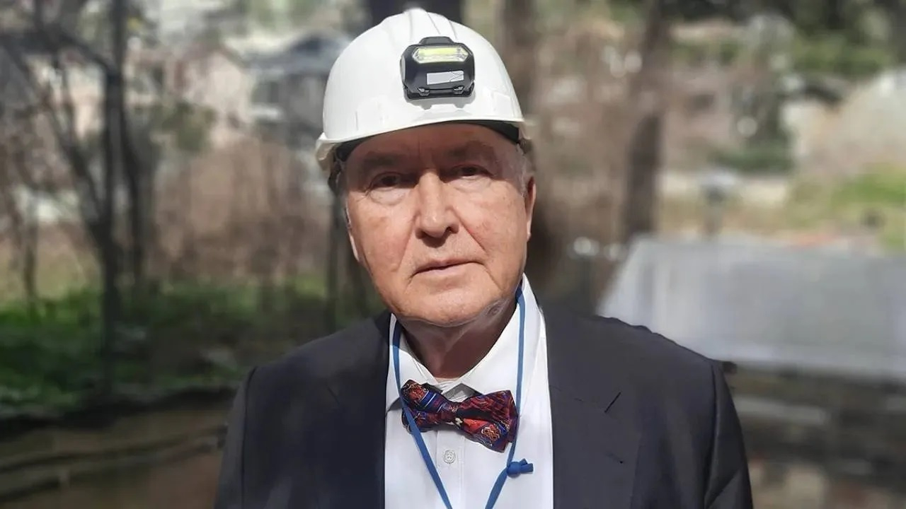 Deprem alarmı! Prof. Dr. Ahmet Ercan'dan uyarı üstüne uyarı: Bu ilçelere dikkat!