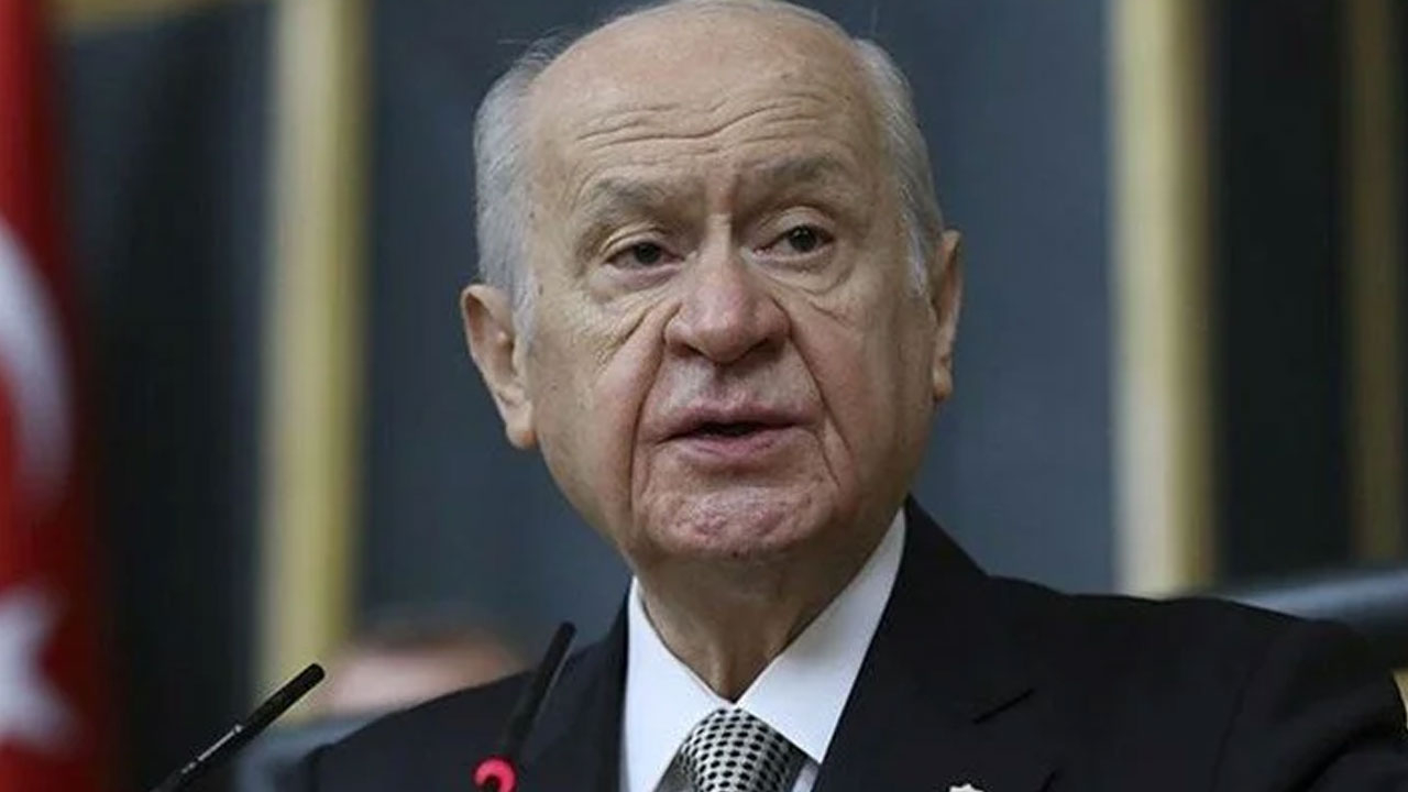 "DEM Partili vekillerin maaşları kesilip şehit ailelerine verilsin"