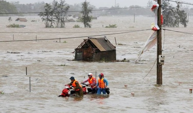 Doksuri Tayfunu Vietnam'ı vurdu: 9 ölü, 112 yaralı...