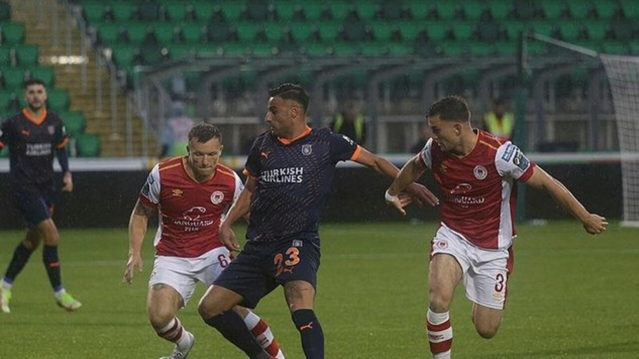 Başakşehir kalesine gole kapattı, İrlanda'da avantajı kaptı! St. Patricks 0 - 0 Başakşehir | Maçın özeti