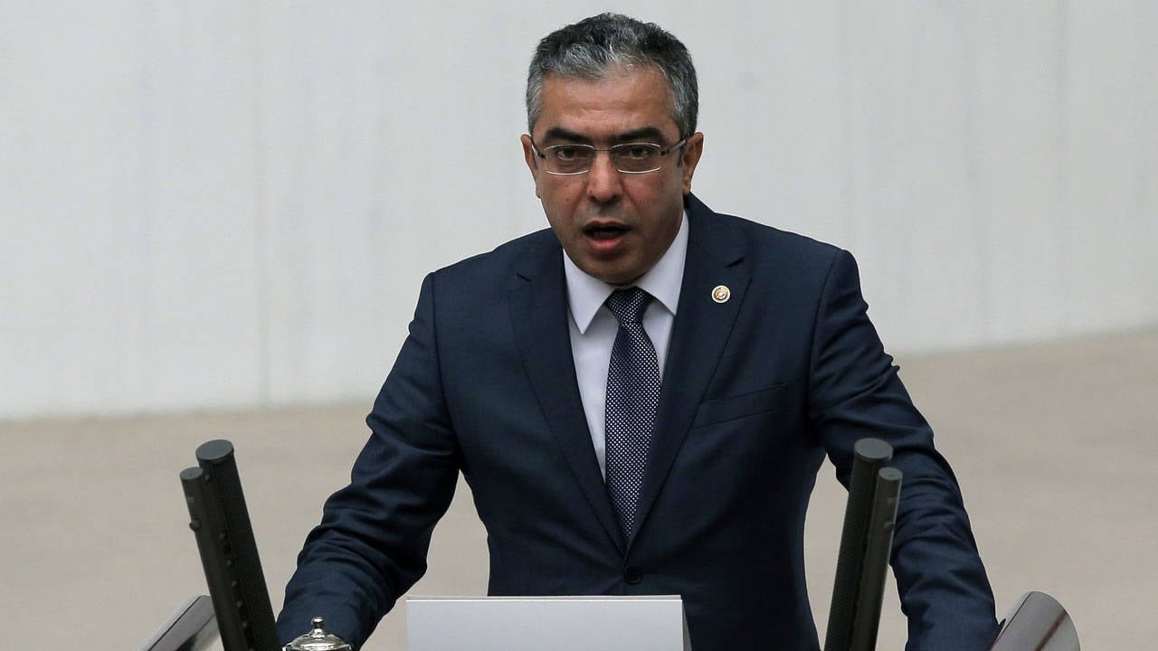 Cumhurbaşkanı Danışmanı'ndan başkanlık sistemi açıklaması: Partili Cumhurbaşkanlığı sistemi diye bir şey yok