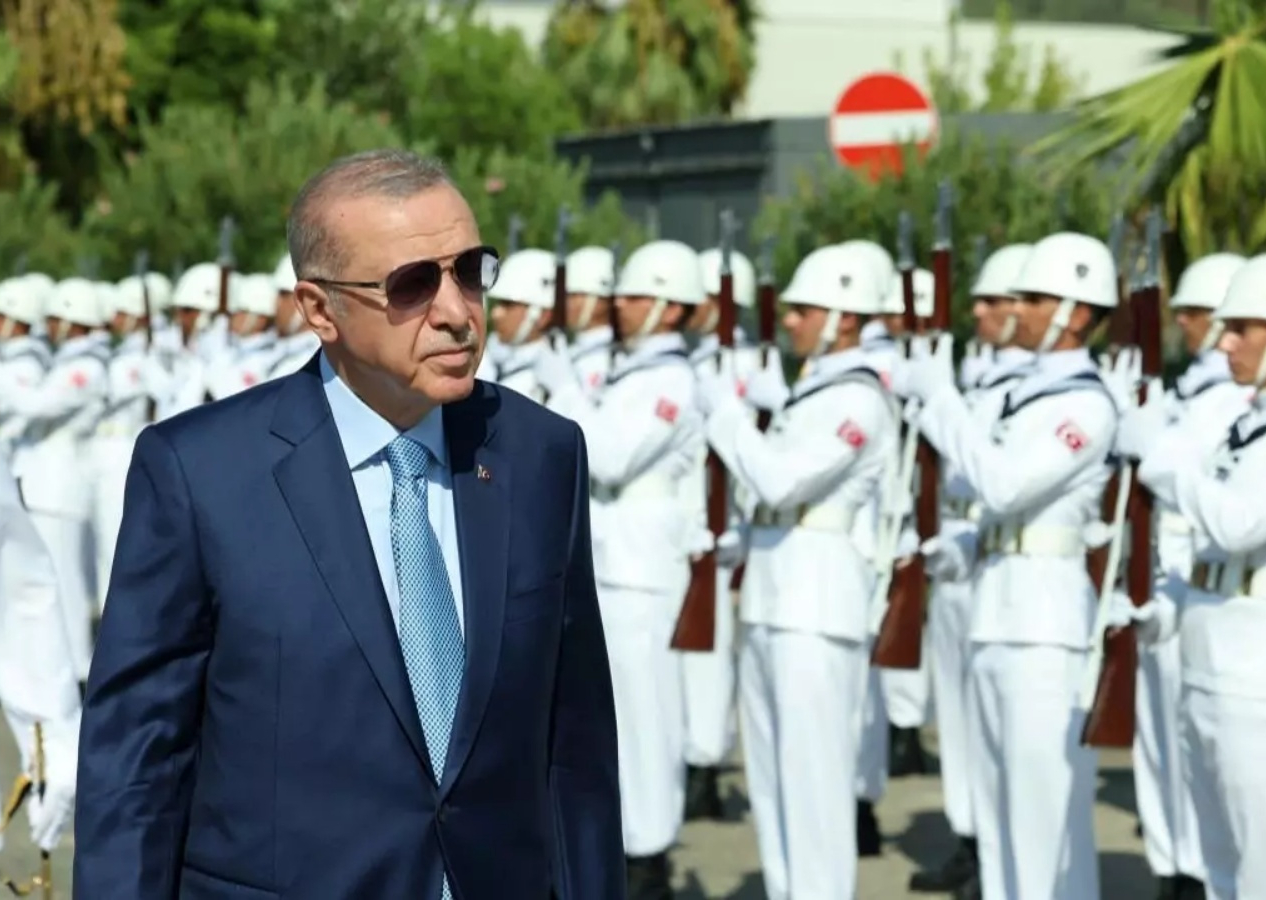 Pirireis denizaltısı göreve başlıyor! Cumhurbaşkanı Erdoğan: 138 yıllık hayalimiz gerçek oluyor!