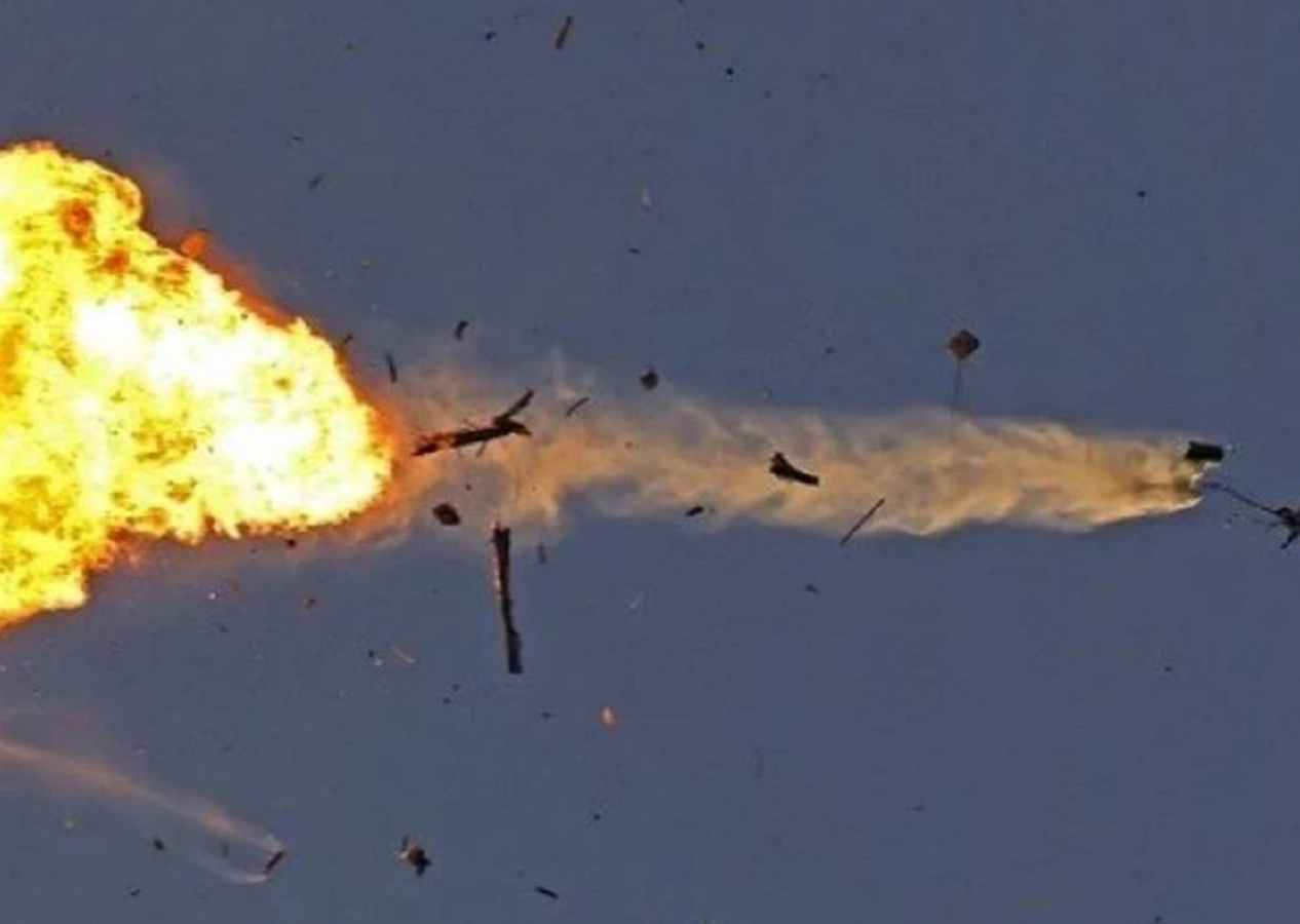 Hizbullah İsrail'i 300'den fazla füzeyle vurdu! İsrail 'olağanüstü hal' ilan etti: ABD'den açıklama geldi...