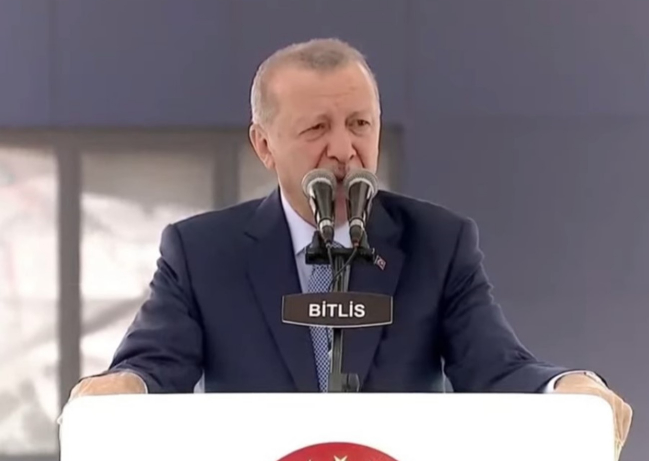 Cumhurbaşkanı Erdoğan'dan İBB'ye boğazdaki kaçak villa tepkisi: Para babalarına peşkeş çekiyorlar