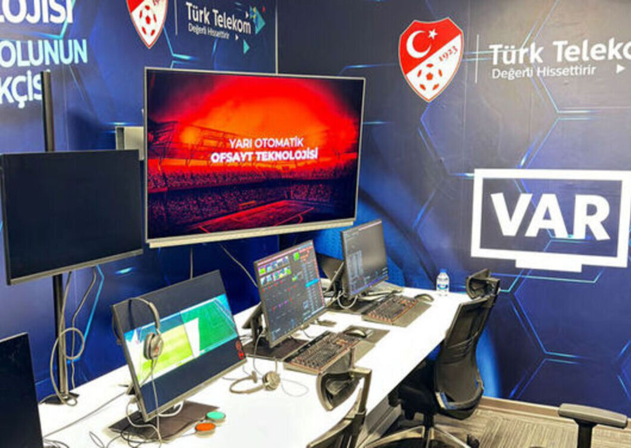 Süper Lig'de 3. hafta maçlarının VAR kayıtları açıklandı: İşte tartışma yaratan pozisyonlar...