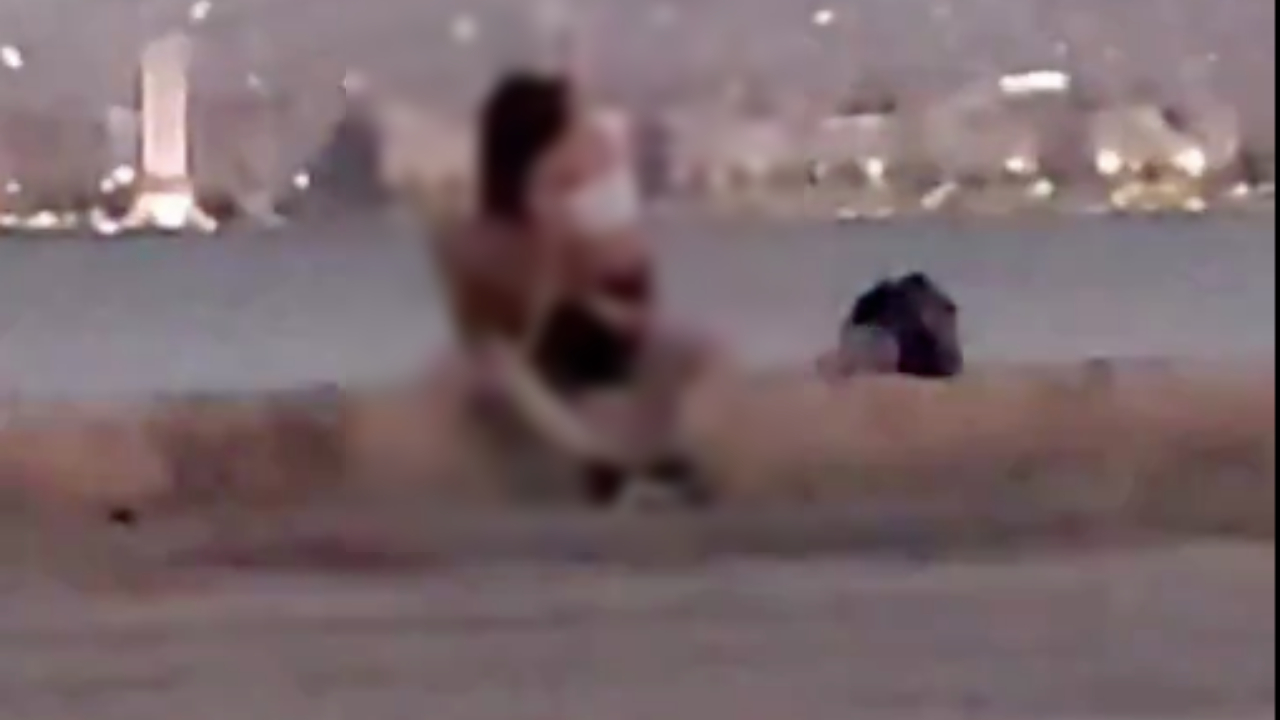 İzmir'de rezil görüntü! Alsancak sahilde ilişkiye girdiler...