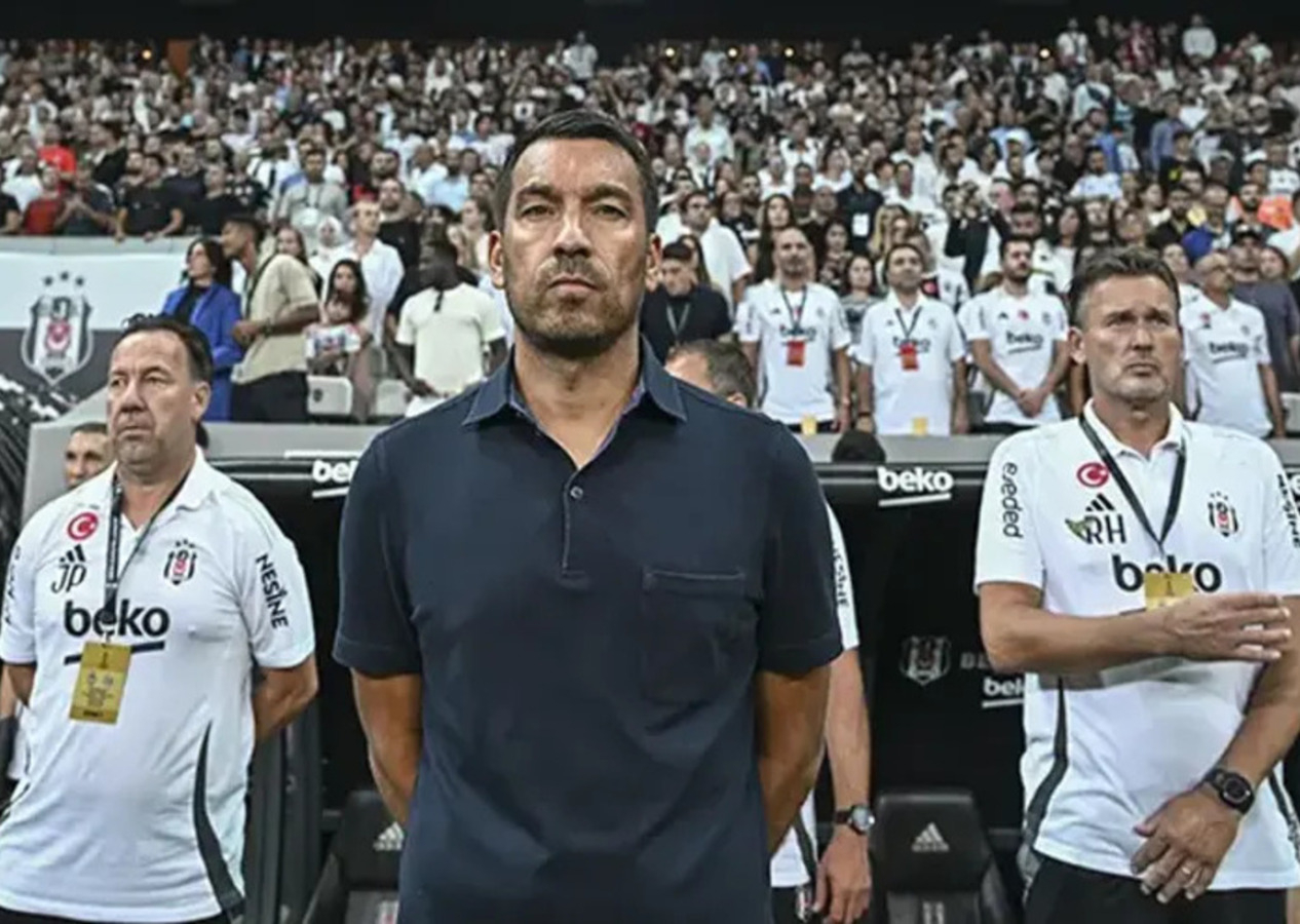 Giovanni van Bronckhorst dikkat çeken açıklamalar: İyi oyuncular kattık kadromuza!