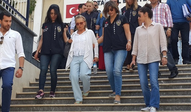Nazlı Ilıcak coştu! Kendisini Menderes'e benzetti...