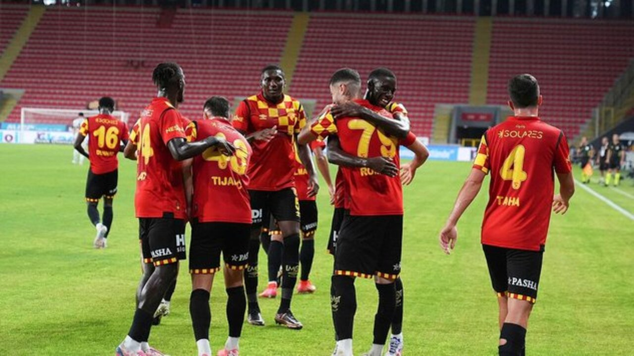 Göztepe hata yapmadı, evinde ilk galibiyetini aldı! Göztepe 2 - 0 Bodrum FK | Maçın özeti