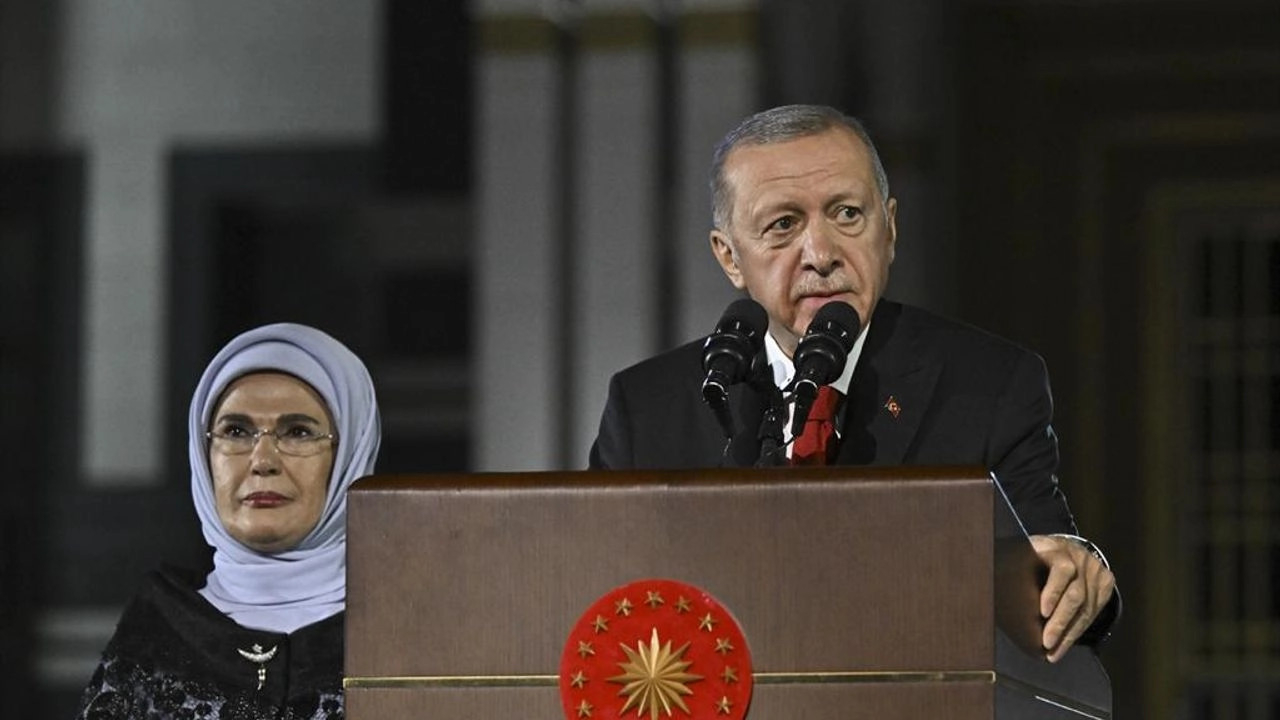 Cumhurbaşkanı Recep Tayyip Erdoğan: Biz bu günlere vuruşarak geldik!