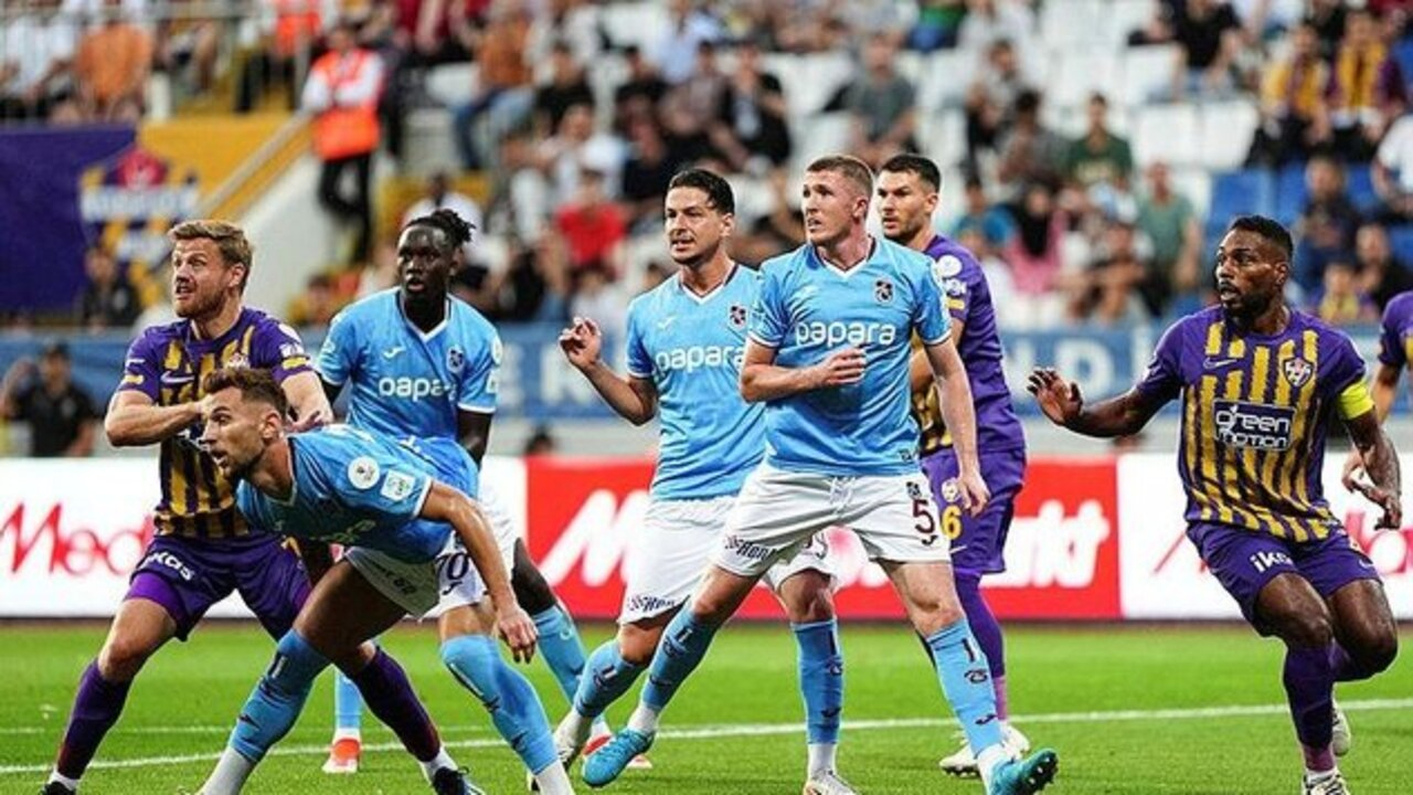 Trabzonspor tat vermedi, 3 puan yine gelmedi! Eyüpspor 0 - 0 Trabzonspor | Maçın özeti