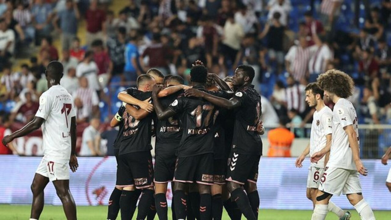 Samsunspor 3 attı, deplasmanda 3 puanı aldı! Hatayspor 0 - 3 Samsunspor | Maçın özeti