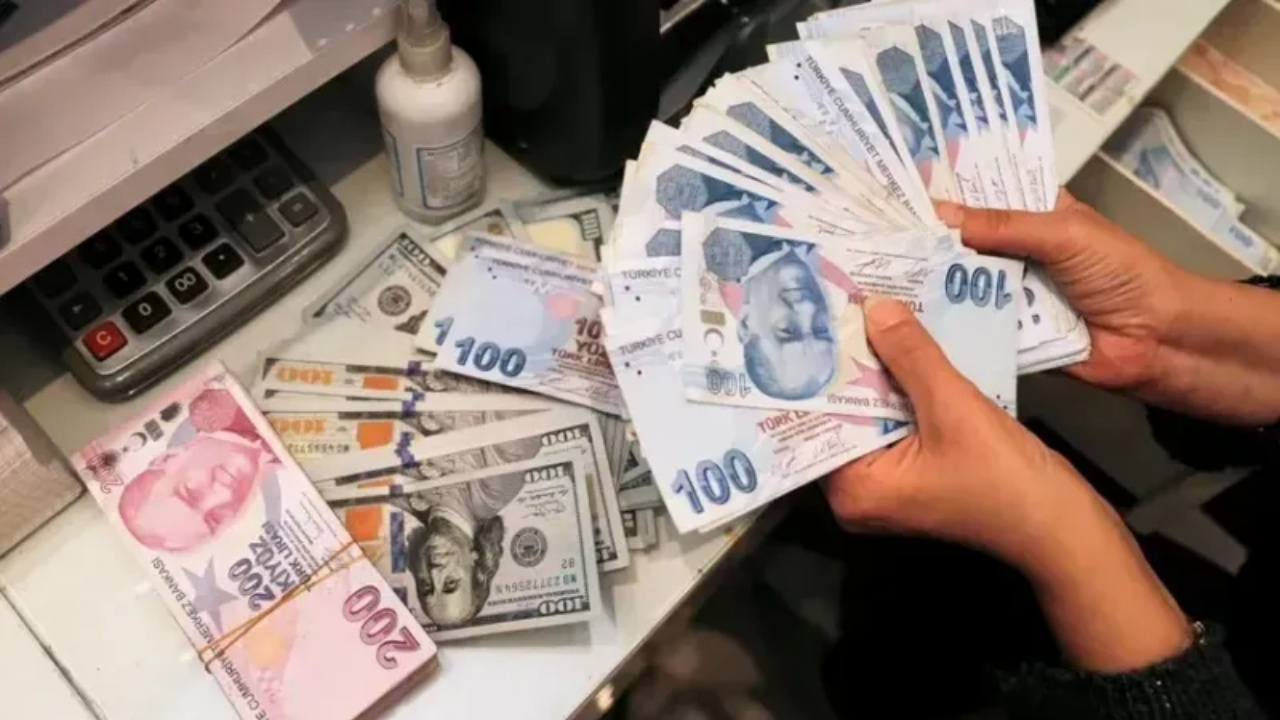 Kur Korumalı Mevduat'ta düşüş devam ediyor