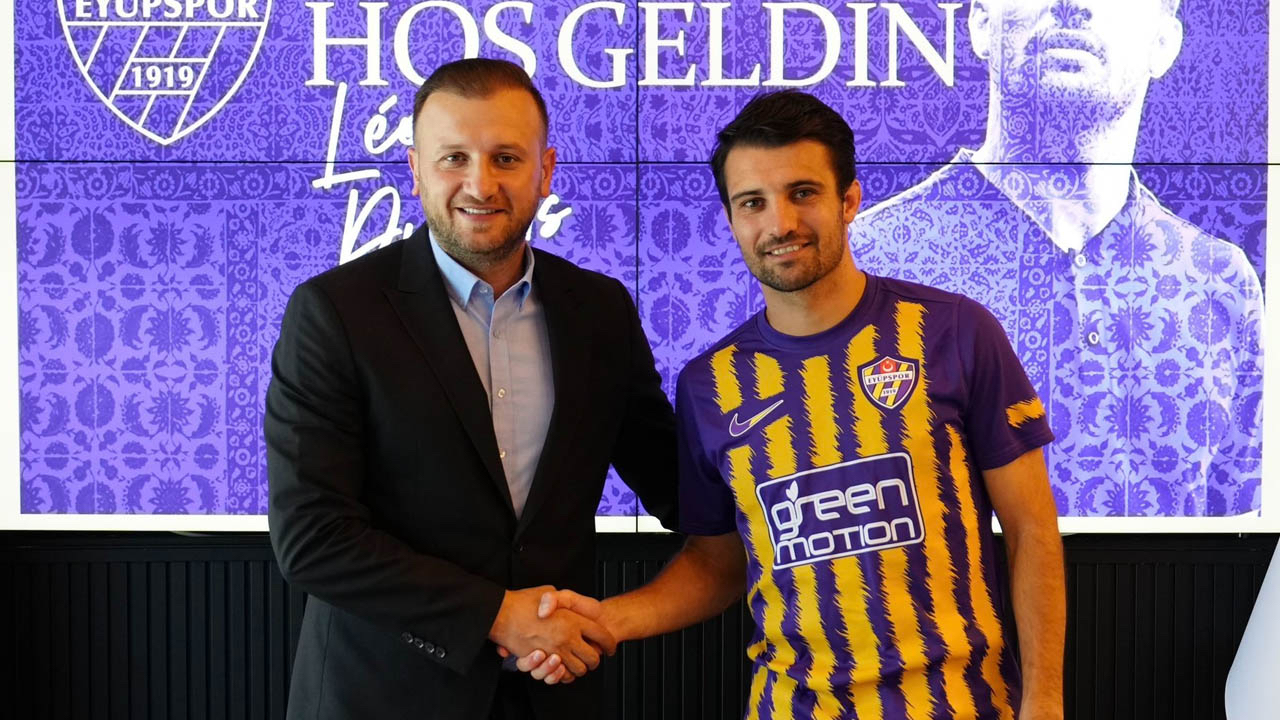 Galatasaray'da sözleşmesi feshedilen Leo Dubois Eyüpspor'a imza attı